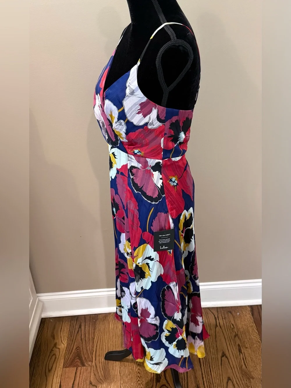 NWT Women’s LULUS All About Love Royal Blue floral midi dress- Size Small - Picture 4 of 7